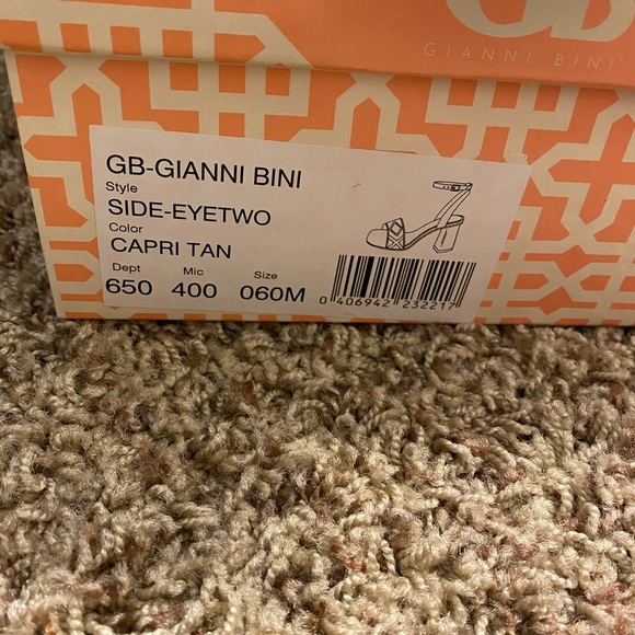 Block heel sandal - Picture 5 of 5